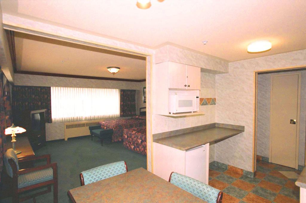 Robsonstrasse Hotel & Suites Vancouver Zimmer foto
