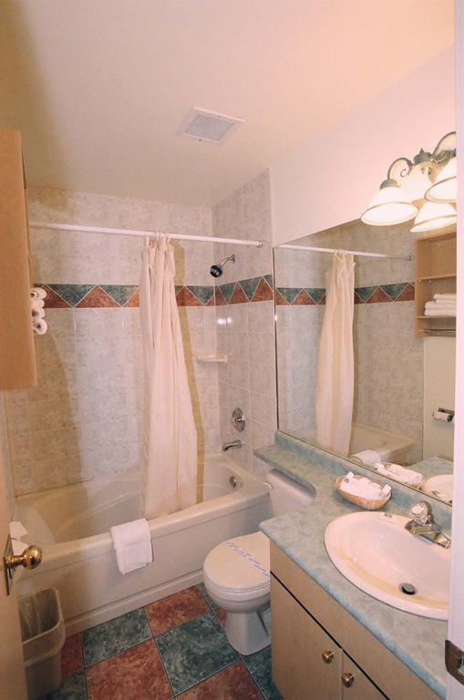 Robsonstrasse Hotel & Suites Vancouver Zimmer foto