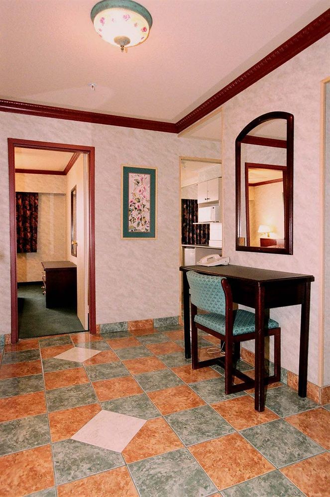 Robsonstrasse Hotel & Suites Vancouver Zimmer foto